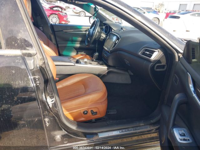 Photo 4 VIN: ZAM57XSA6J1271720 - MASERATI GHIBLI 