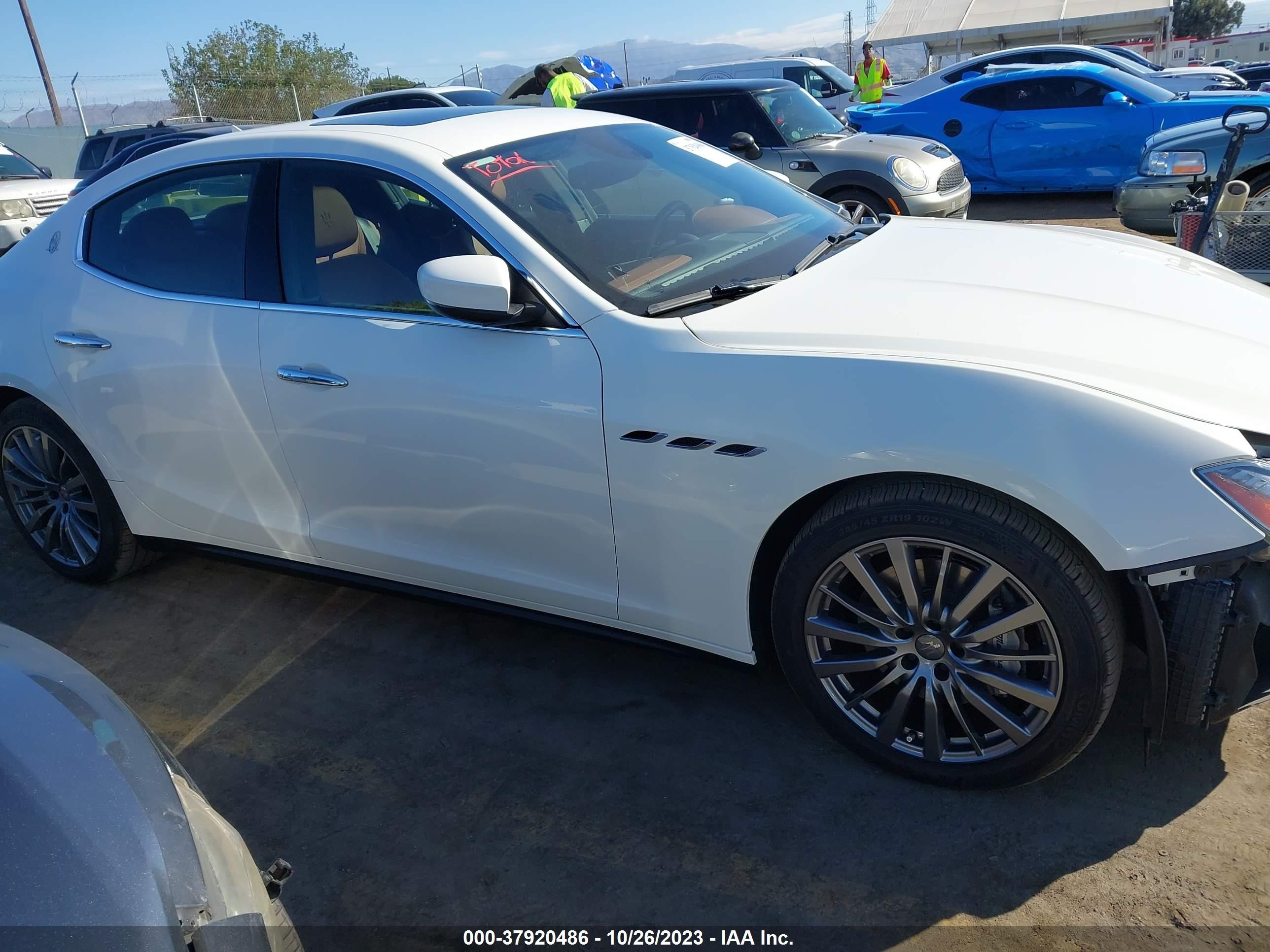 Photo 13 VIN: ZAM57XSA7L1349845 - MASERATI GHIBLI 