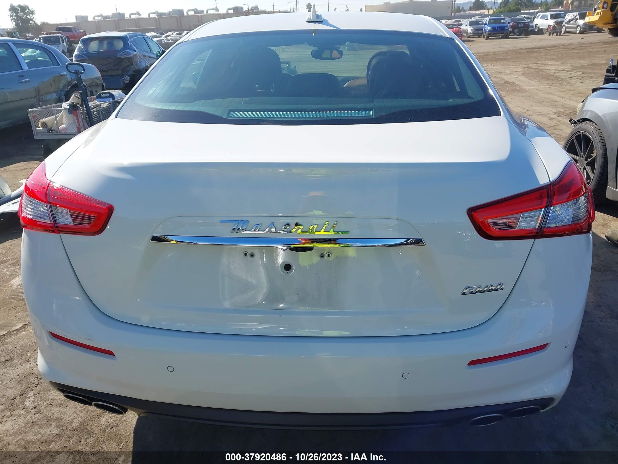 Photo 16 VIN: ZAM57XSA7L1349845 - MASERATI GHIBLI 