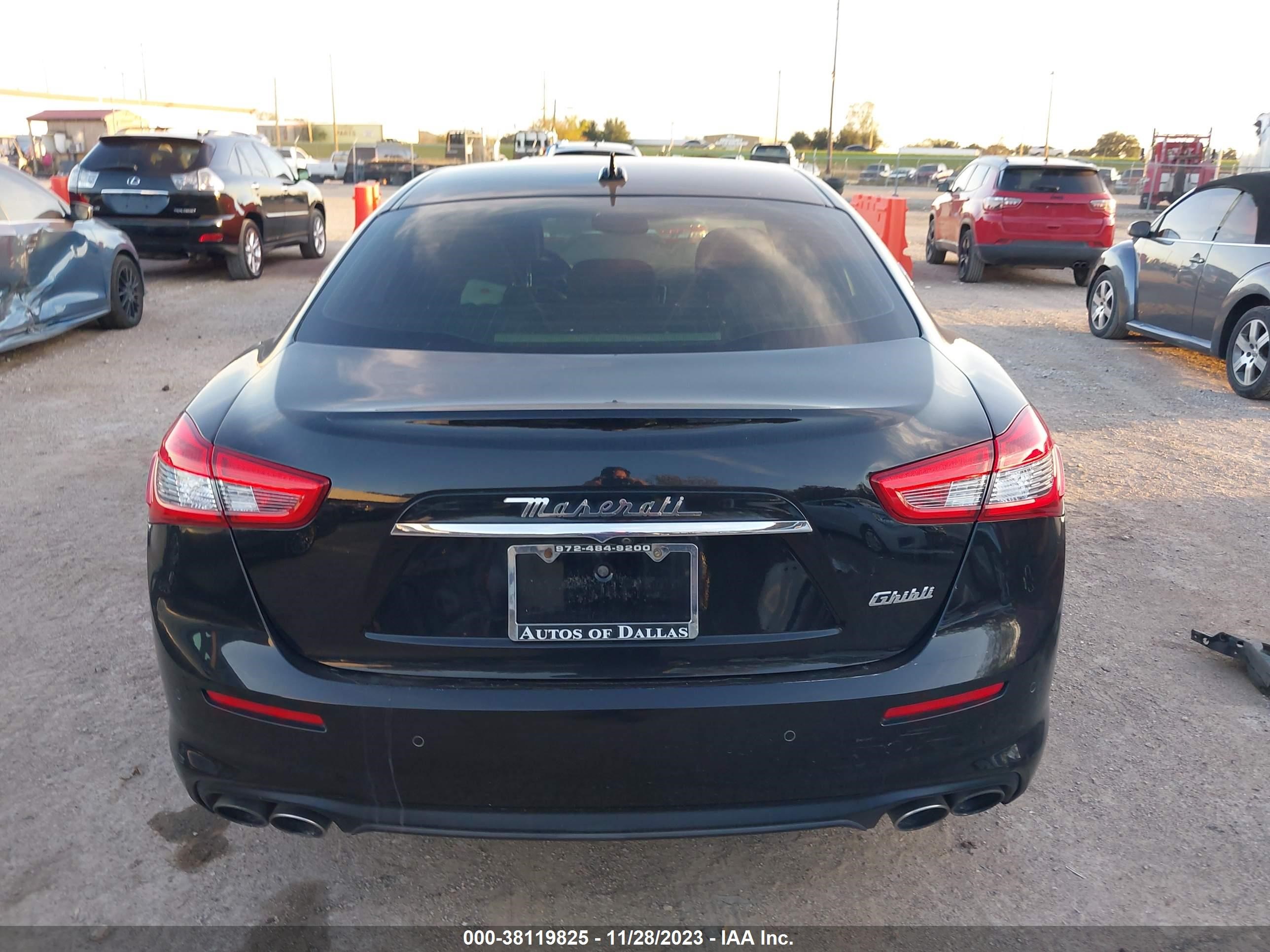 Photo 14 VIN: ZAM57XSA9J1284798 - MASERATI GHIBLI 