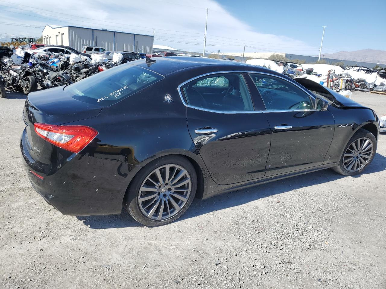 Photo 2 VIN: ZAM57XSAXL1345031 - MASERATI GHIBLI 