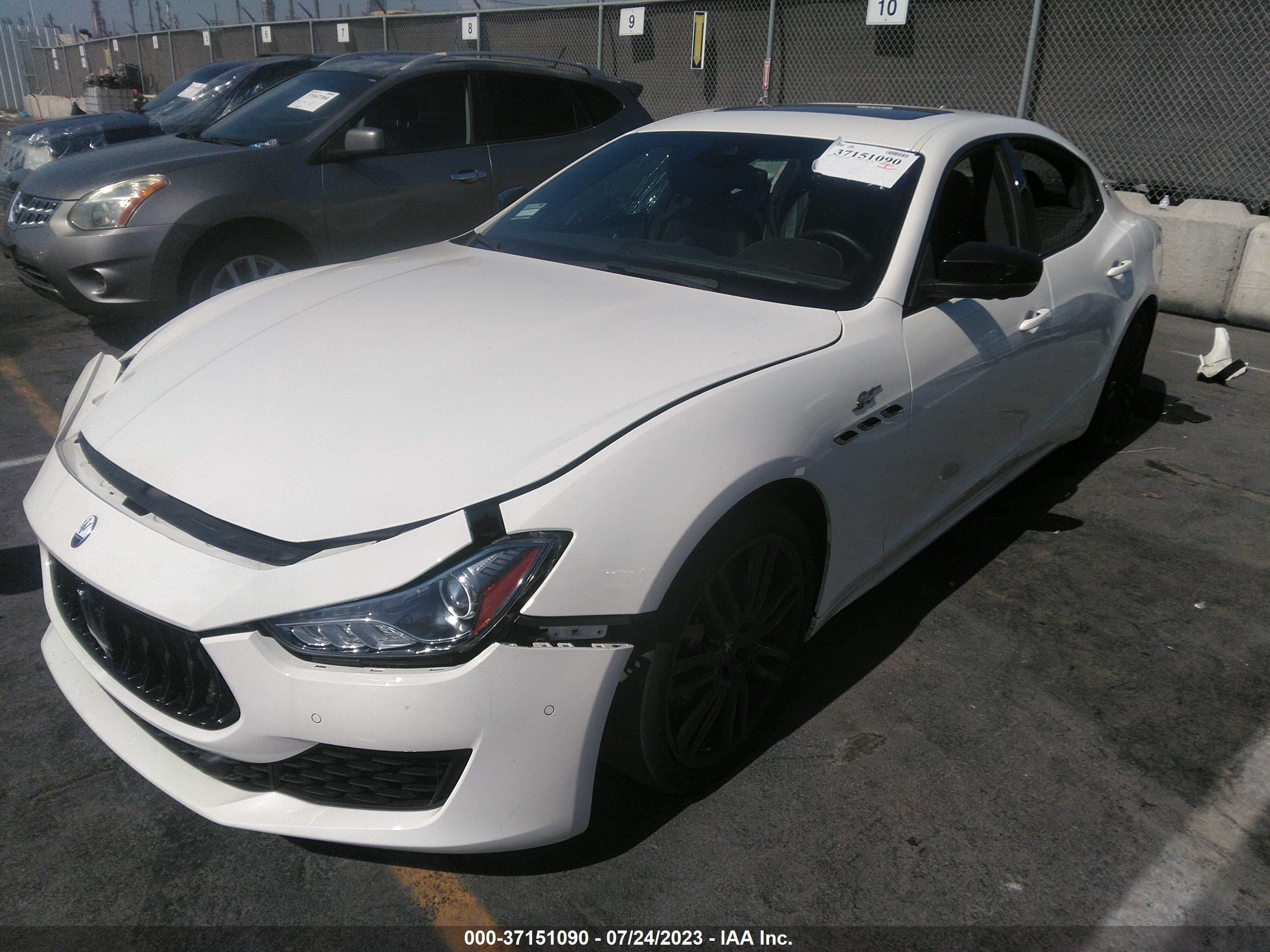 Photo 1 VIN: ZAM57XSAXN1388920 - MASERATI GHIBLI 