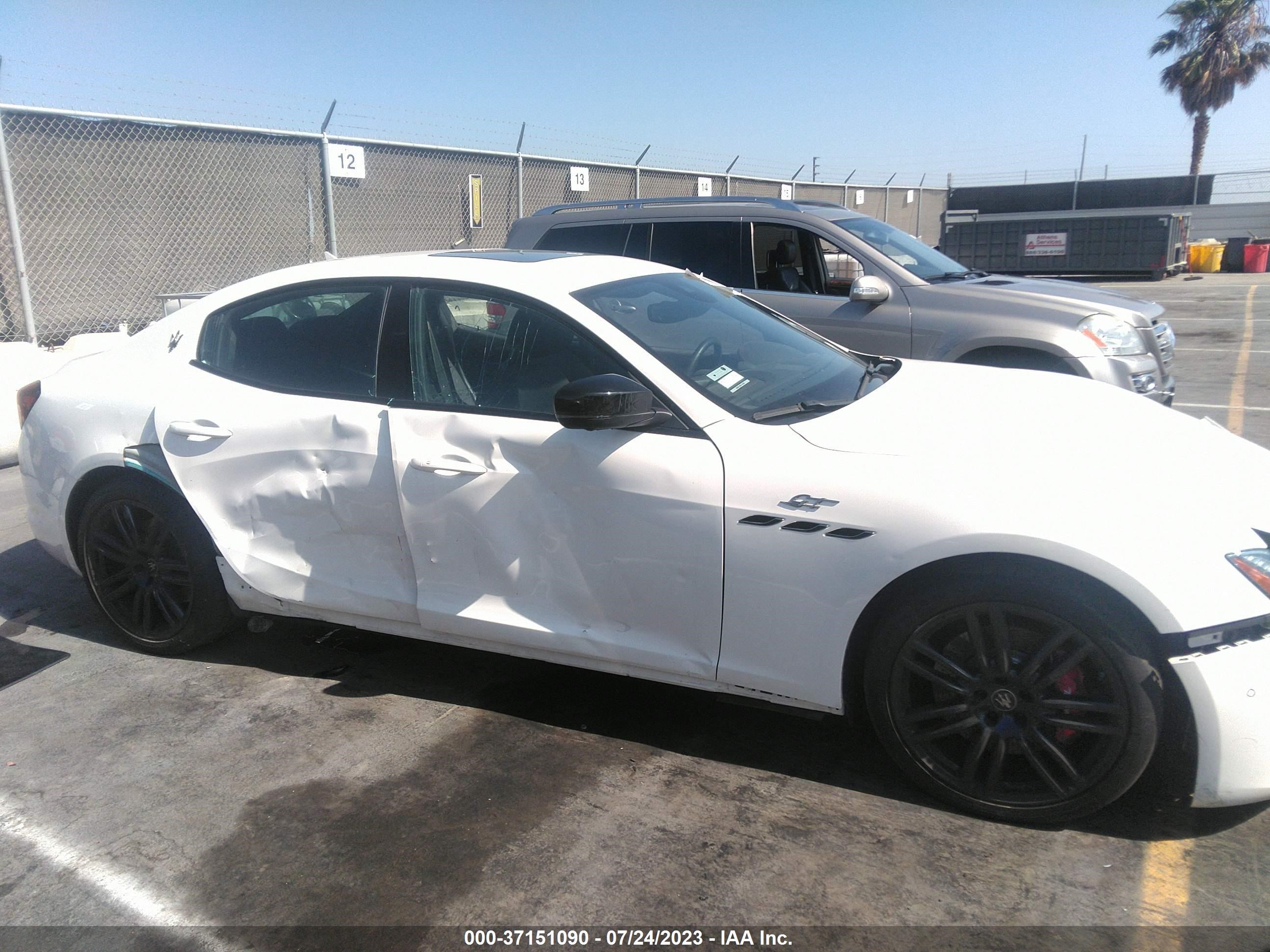 Photo 13 VIN: ZAM57XSAXN1388920 - MASERATI GHIBLI 