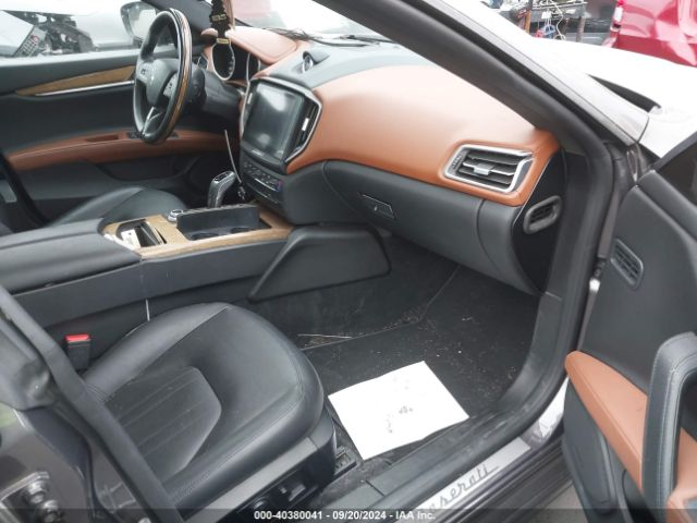 Photo 4 VIN: ZAM57YSAXK1334096 - MASERATI GHIBLI 