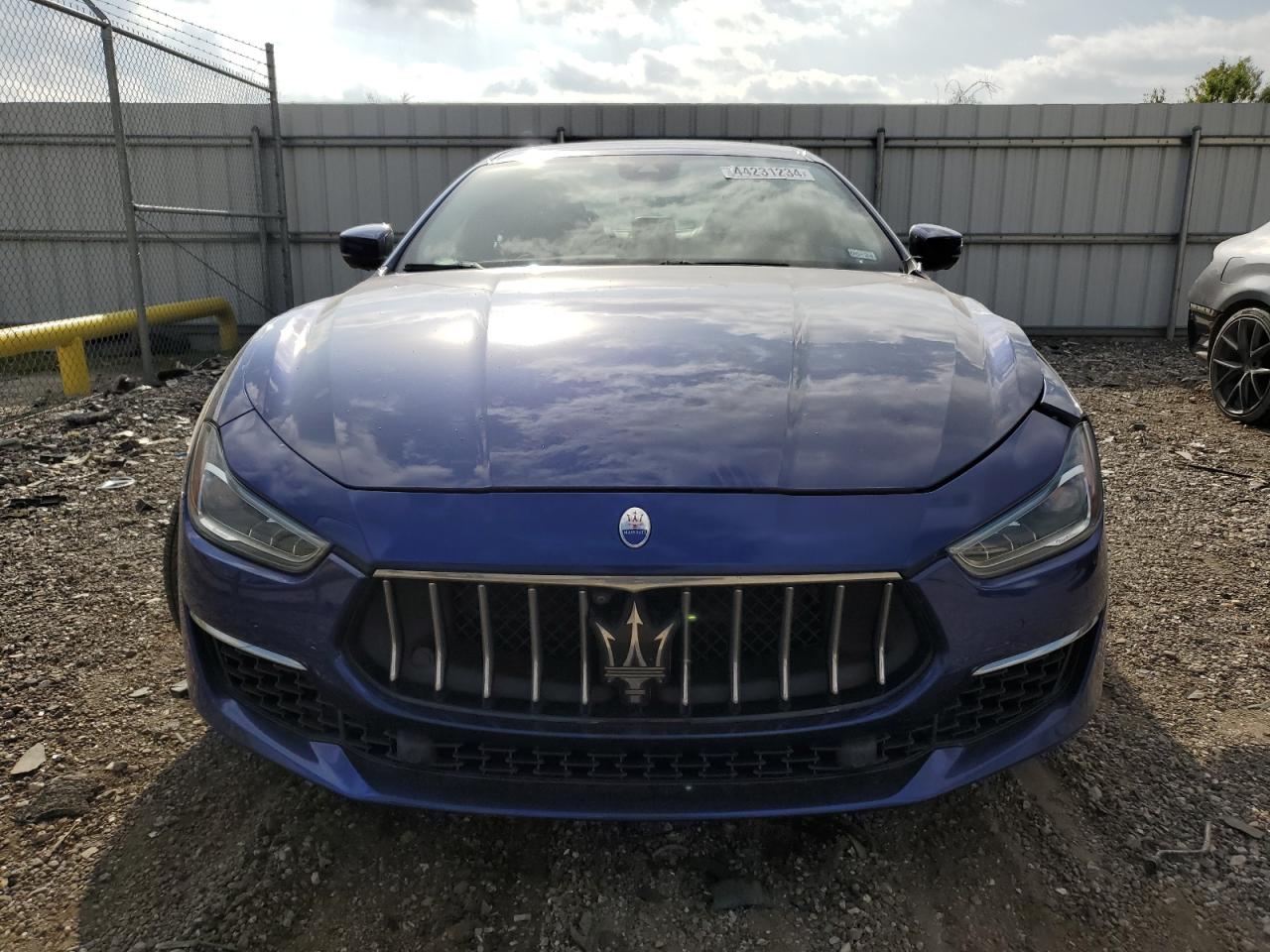 Photo 4 VIN: ZAM57YSLXK1334083 - MASERATI GHIBLI 