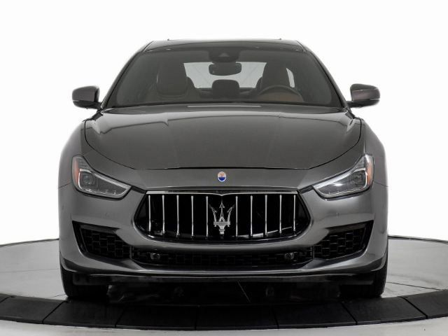 Photo 2 VIN: ZAM57YSS3J1277070 - MASERATI GHIBLI 