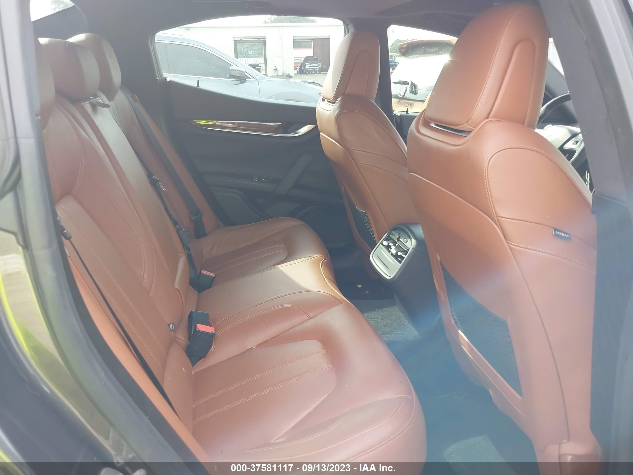 Photo 7 VIN: ZAM57YSS8J1268669 - MASERATI GHIBLI 