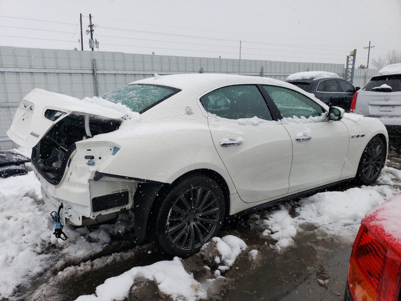 Photo 2 VIN: ZAM57YTA1K1336494 - MASERATI GHIBLI 