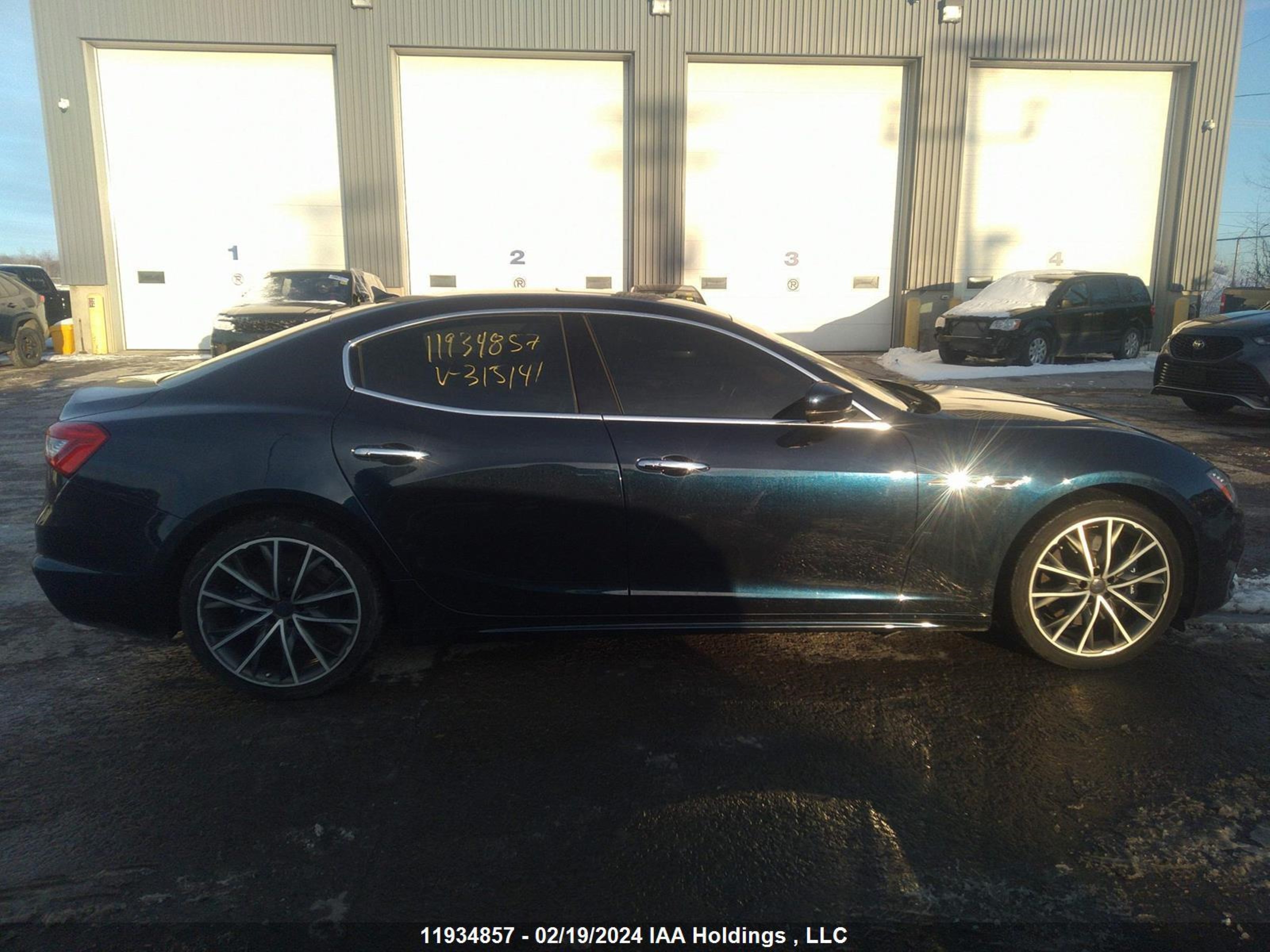 Photo 13 VIN: ZAM57YTS5K1315141 - MASERATI GHIBLI 