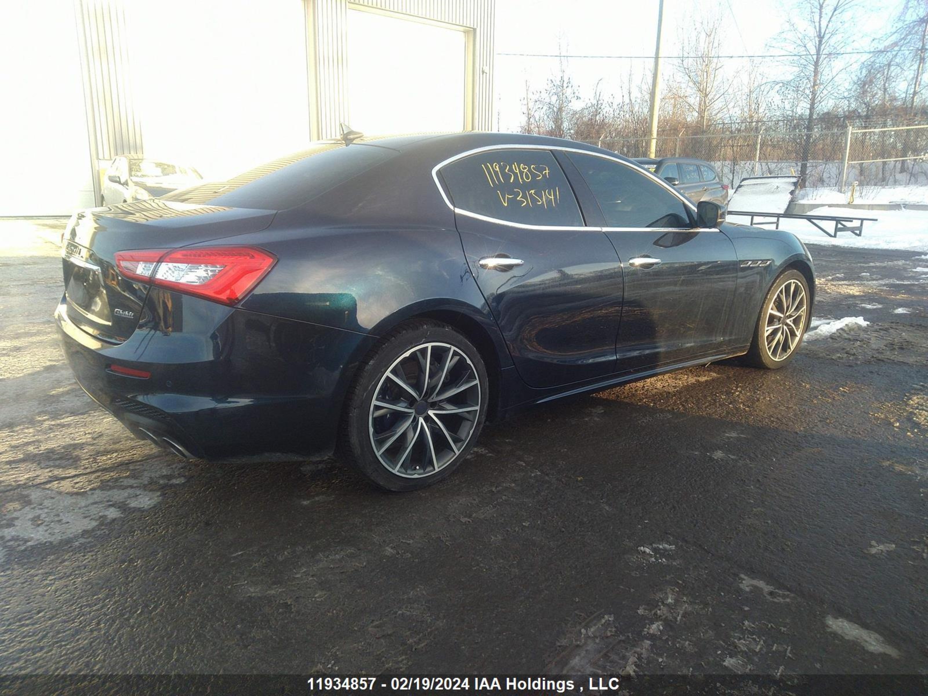 Photo 3 VIN: ZAM57YTS5K1315141 - MASERATI GHIBLI 