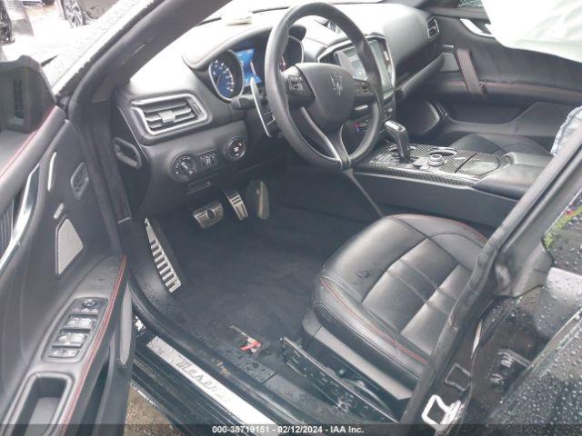 Photo 4 VIN: ZAM57YTS6K1300700 - MASERATI GHIBLI 