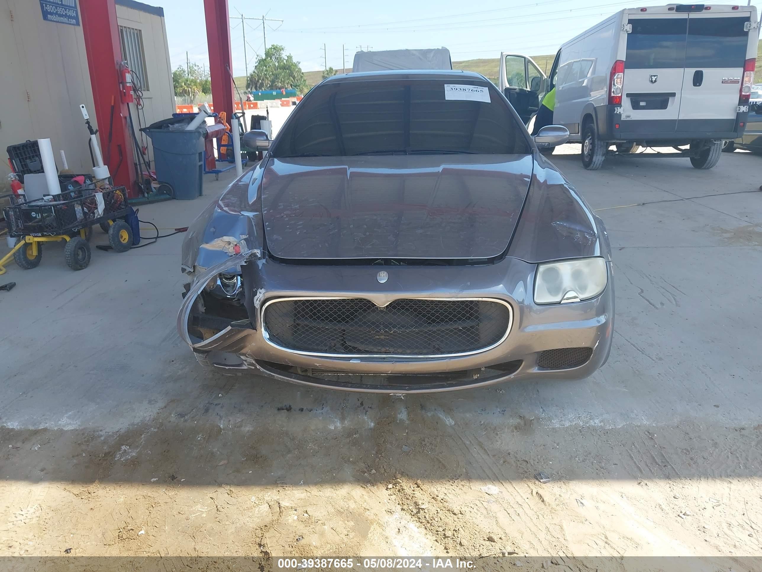 Photo 11 VIN: ZAMFE39A370031662 - MASERATI QUATTROPORTE 