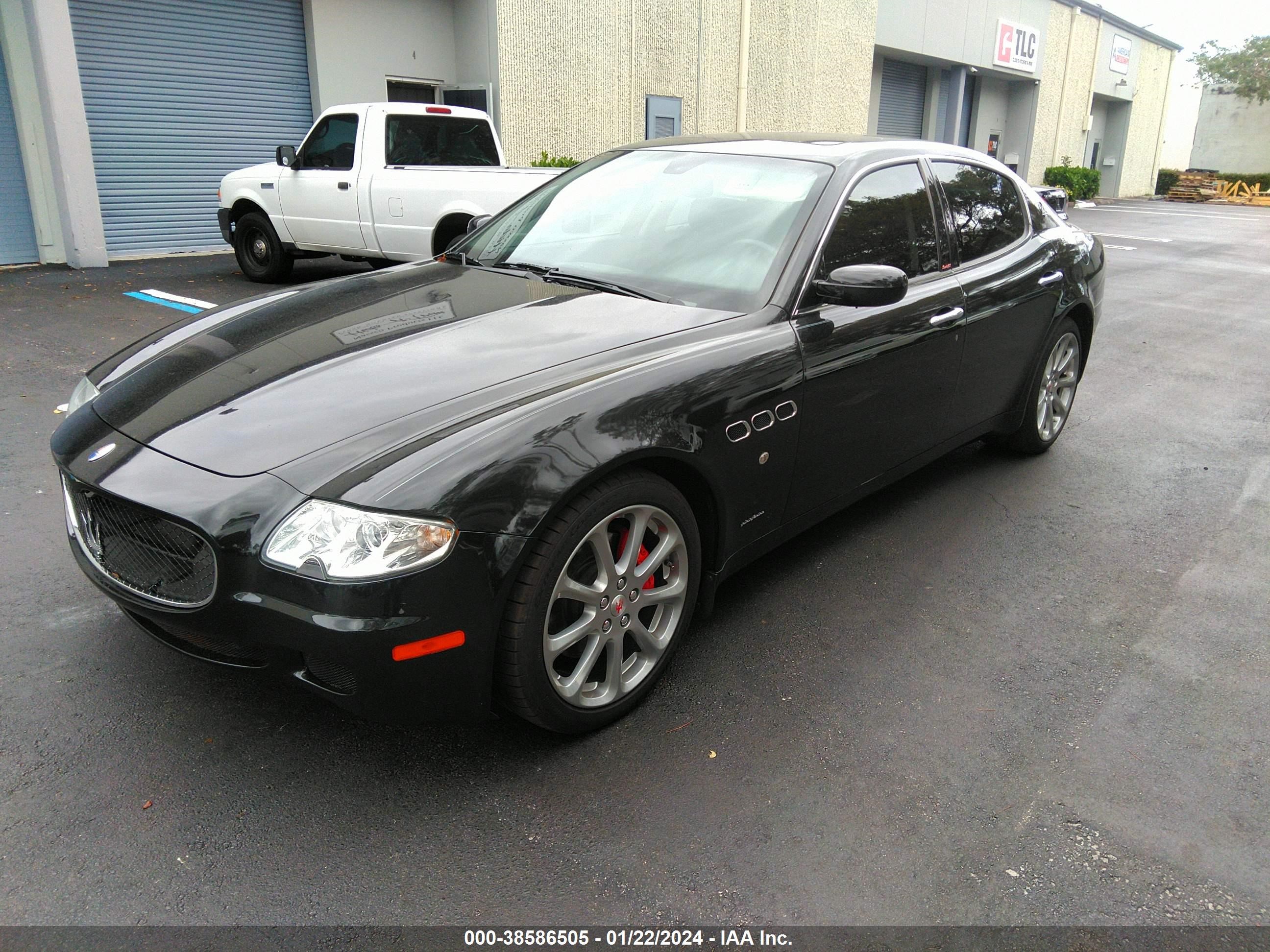 Photo 1 VIN: ZAMFE39A770031812 - MASERATI QUATTROPORTE 