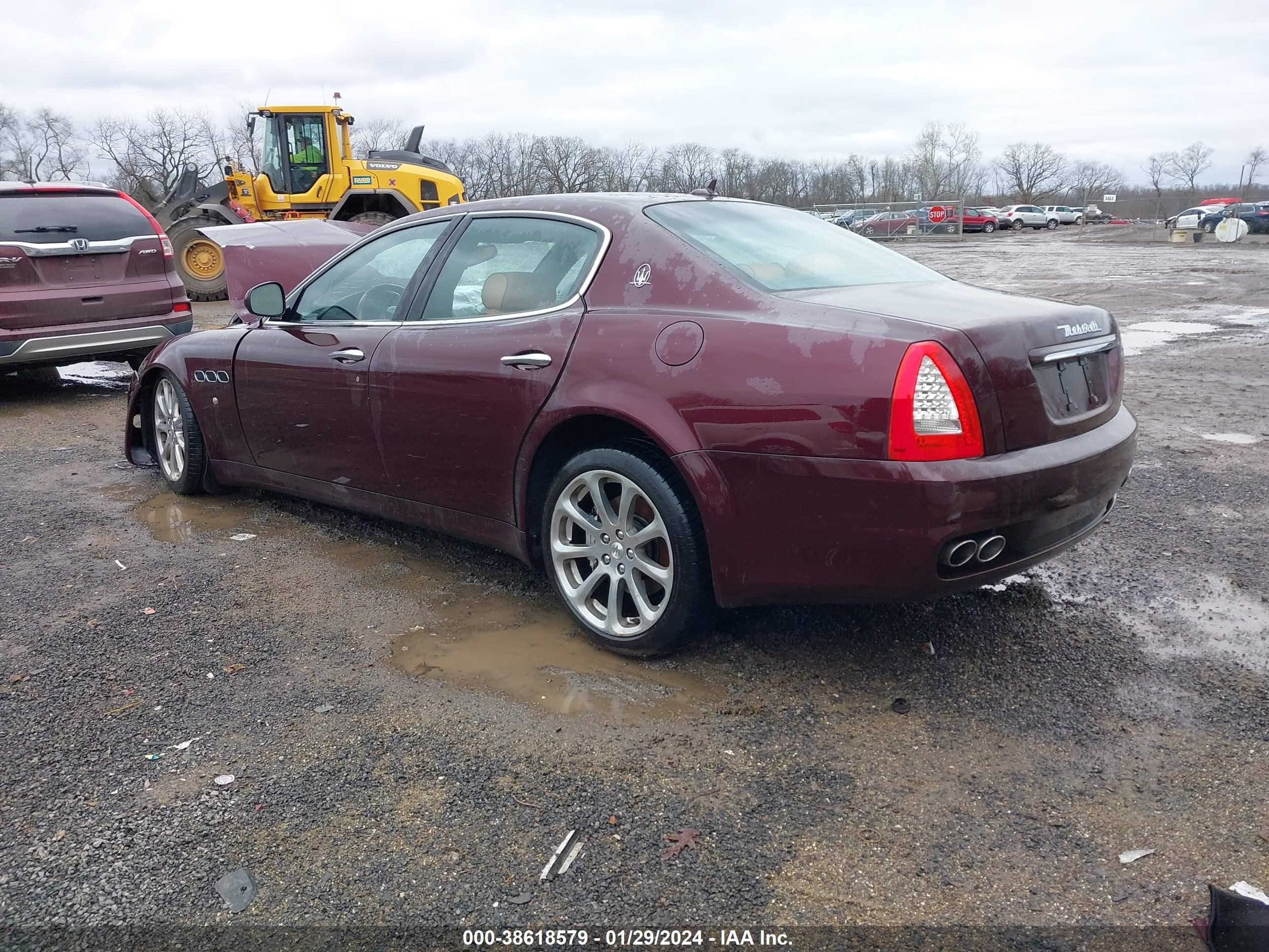 Photo 2 VIN: ZAMFK39A790043826 - MASERATI QUATTROPORTE 