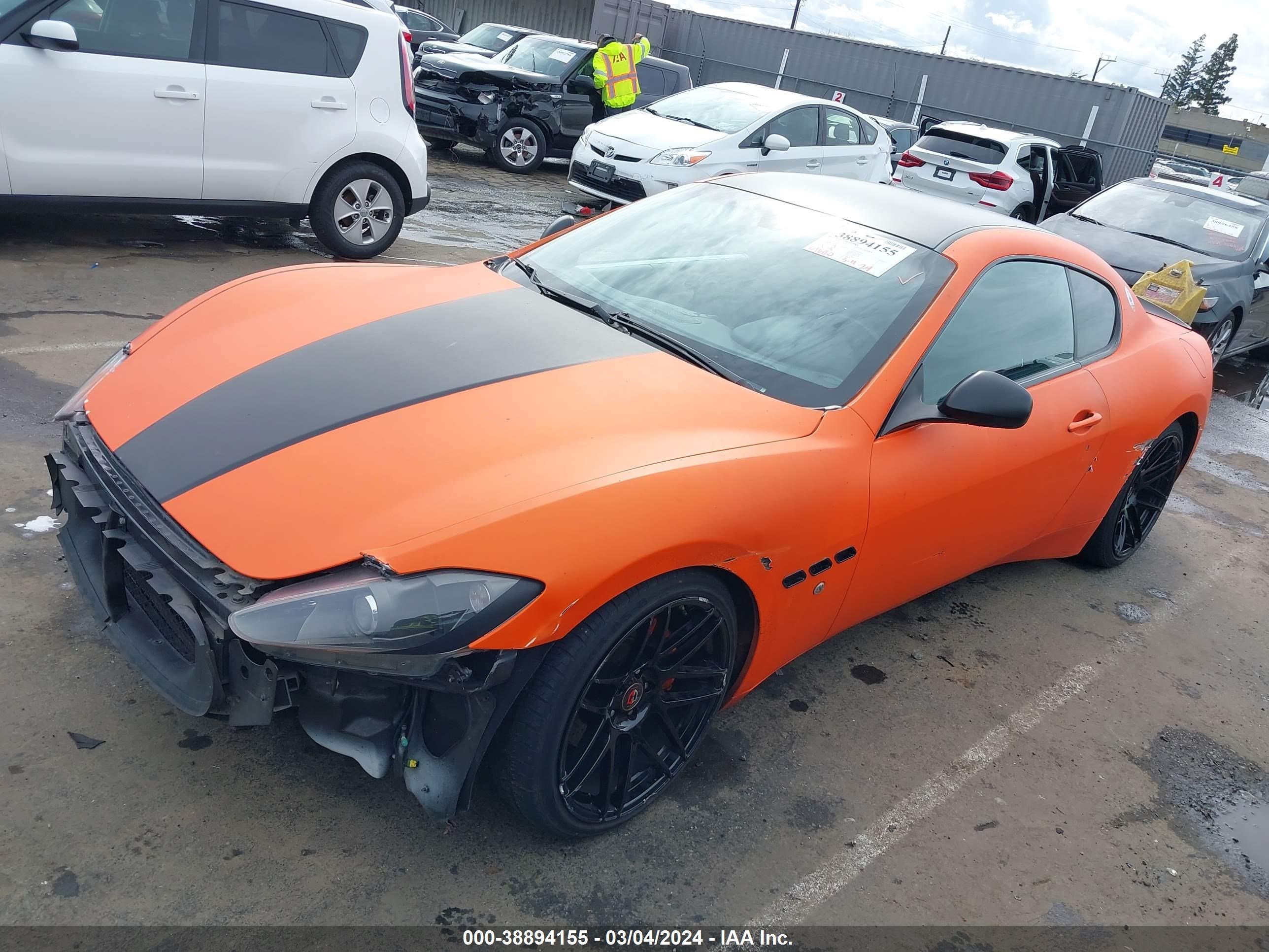 Photo 1 VIN: ZAMGJ45A980035177 - MASERATI GRANTURISMO 