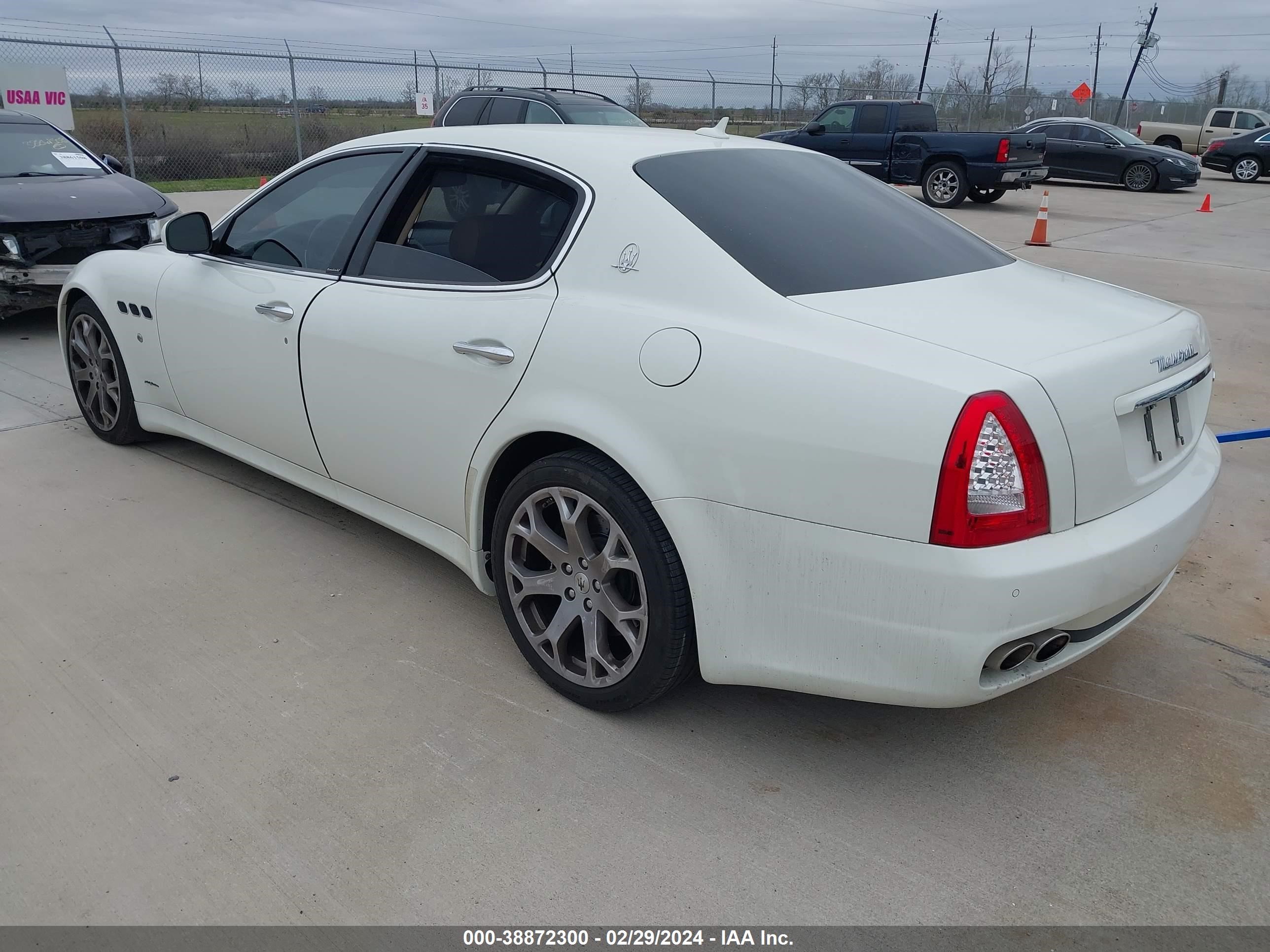 Photo 2 VIN: ZAMJK39A790045764 - MASERATI QUATTROPORTE 