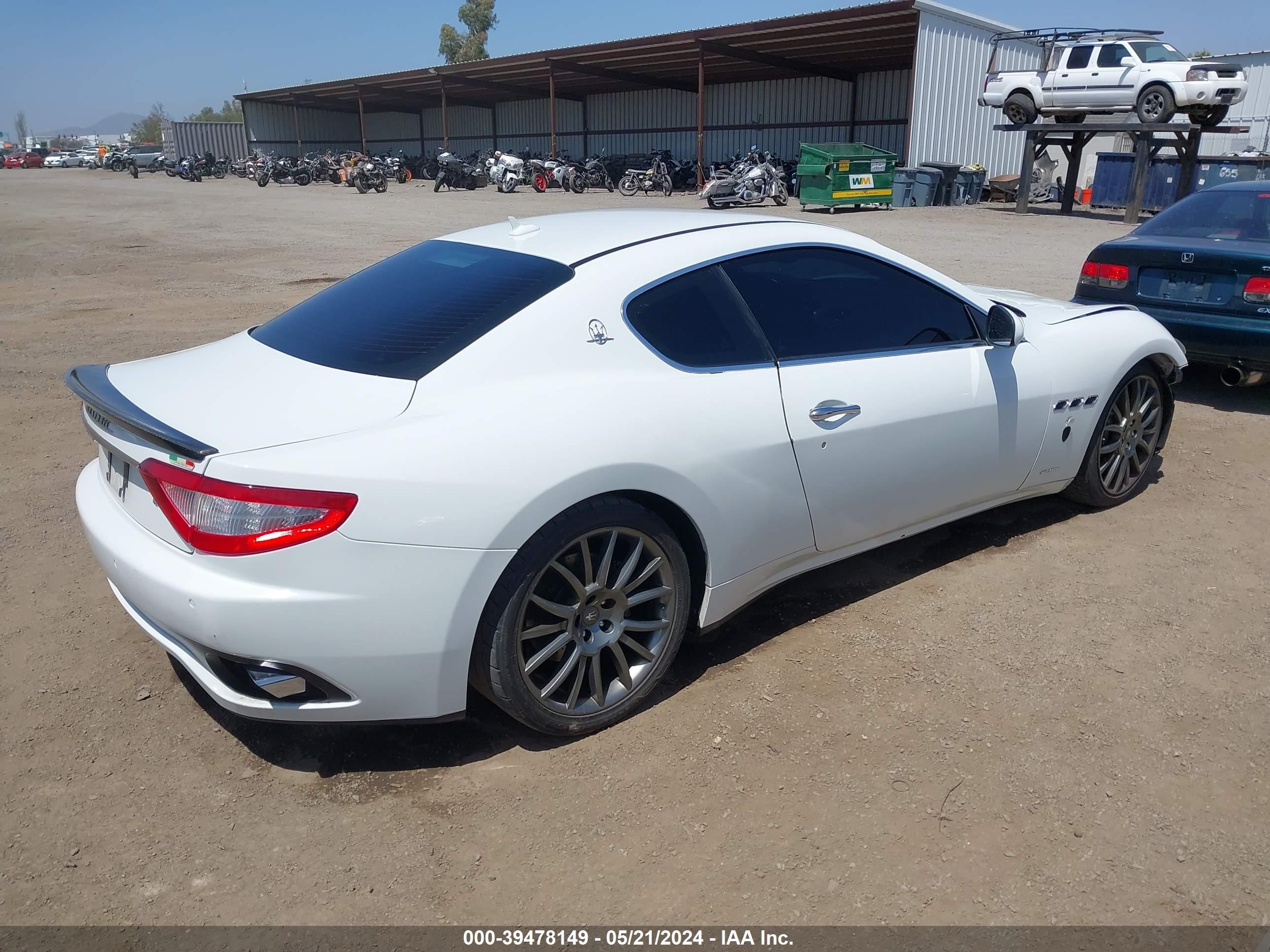 Photo 3 VIN: ZAMKL45A490048148 - MASERATI GRANTURISMO 