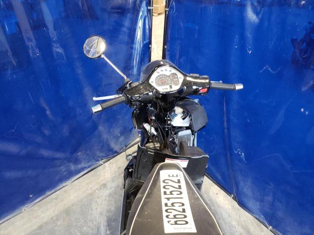 Photo 4 VIN: ZAPM459LXA5701678 - VESPA GTS 300 SU 