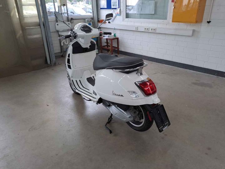 Photo 2 VIN: ZAPMD310300014875 - PIAGGIO VESPA 