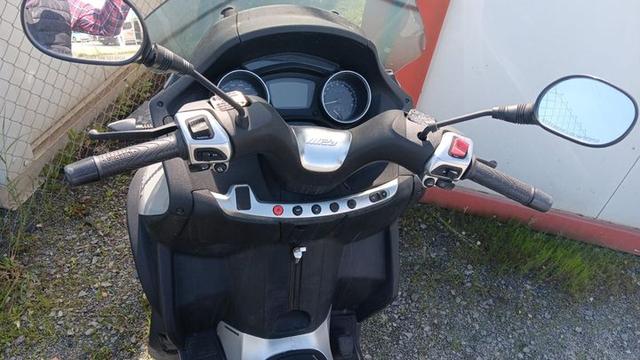 Photo 3 VIN: ZAPTD120000003463 - PIAGGIO VESPA MP3 