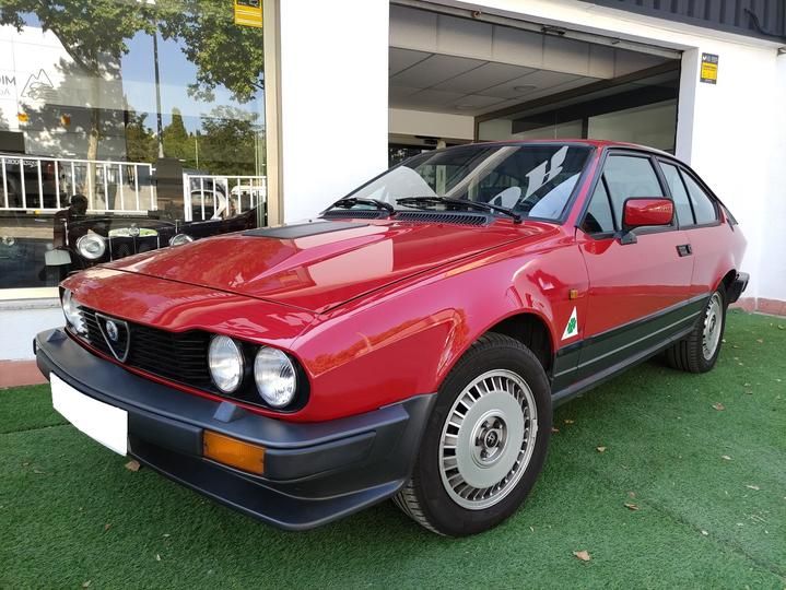 Photo 3 VIN: ZAR116C0000018654 - ALFA ROMEO GTV 6 COUPE 