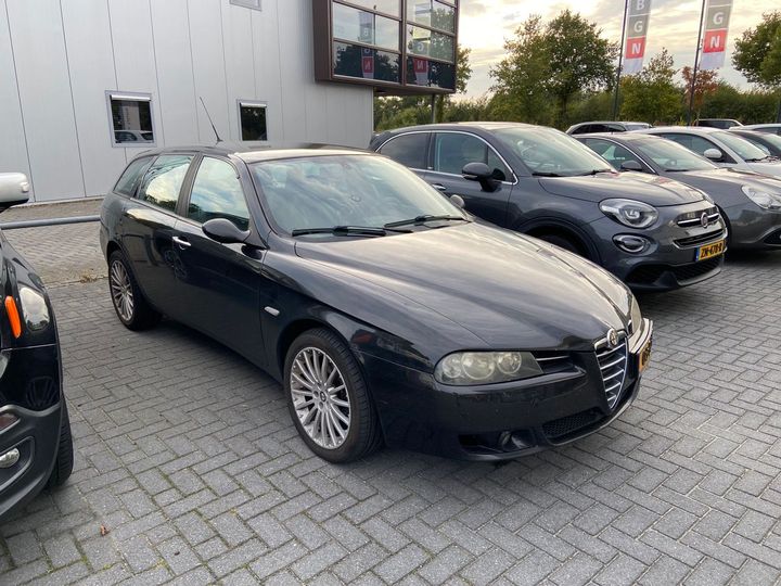 Photo 4 VIN: ZAR93200001352326 - ALFA-ROMEO 156 SPORTWAGON 