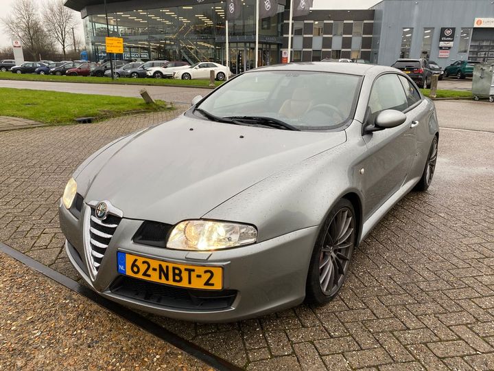 Photo 1 VIN: ZAR93700003218776 - ALFA-ROMEO GT 