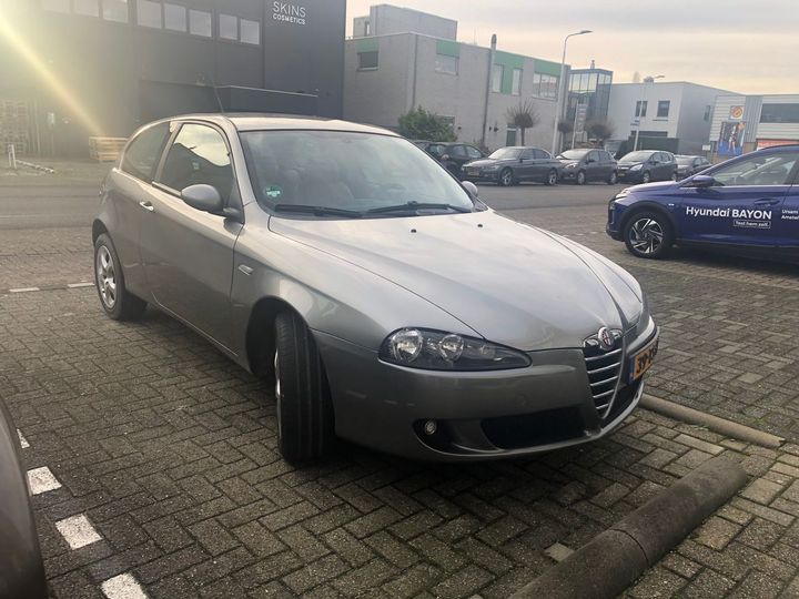 Photo 4 VIN: ZAR93700003349786 - ALFA ROMEO 147 