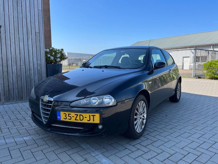 Photo 1 VIN: ZAR93700003360772 - ALFA ROMEO 147 