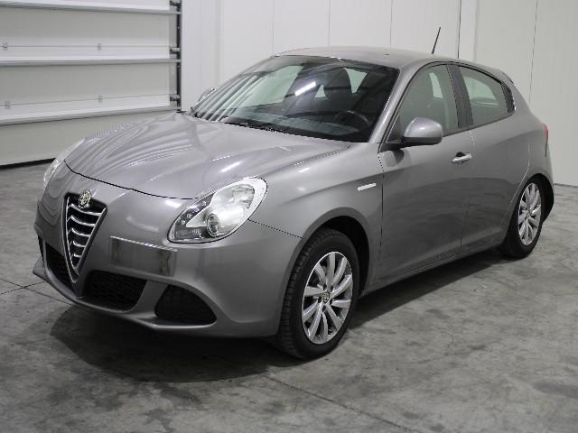 Photo 1 VIN: ZAR94000007373621 - ALFA-ROMEO GIULIETTA HATCHBACK 