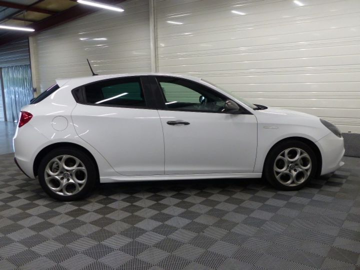 Photo 22 VIN: ZAR94000007432167 - ALFA-ROMEO GIULIETTA 