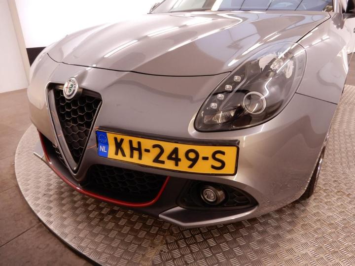 Photo 24 VIN: ZAR94000007432453 - ALFA-ROMEO GIULIETTA 