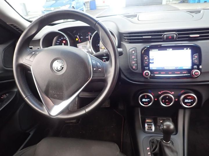 Photo 7 VIN: ZAR94000007452131 - ALFA ROMEO GIULIETTA 