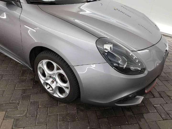 Photo 17 VIN: ZAR94000007456447 - ALFA ROMEO GIULIETTA 