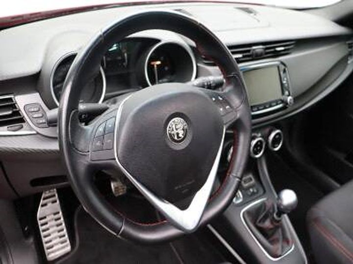 Photo 15 VIN: ZAR94000007504812 - ALFA ROMEO GIULIETTA 