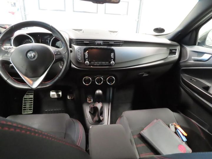 Photo 7 VIN: ZAR94000007527023 - ALFA ROMEO GIULIETTA 