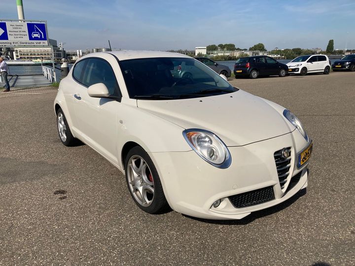 Photo 4 VIN: ZAR95500001182293 - ALFA-ROMEO MITO 