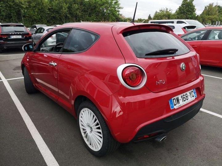 Photo 2 VIN: ZAR9550000X030609 - ALFA ROMEO MITO 