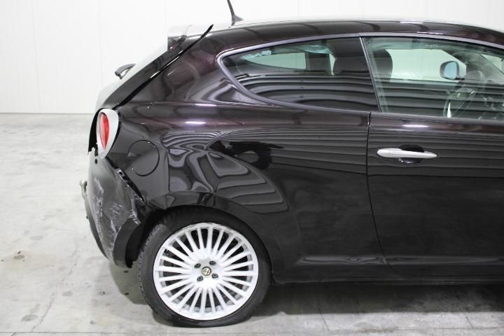 Photo 6 VIN: ZAR9550000X033198 - ALFA-ROMEO MITO HATCHBACK 