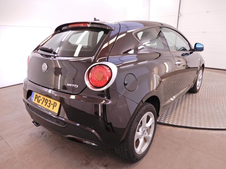 Photo 2 VIN: ZAR9550000X067751 - ALFA-ROMEO MITO 