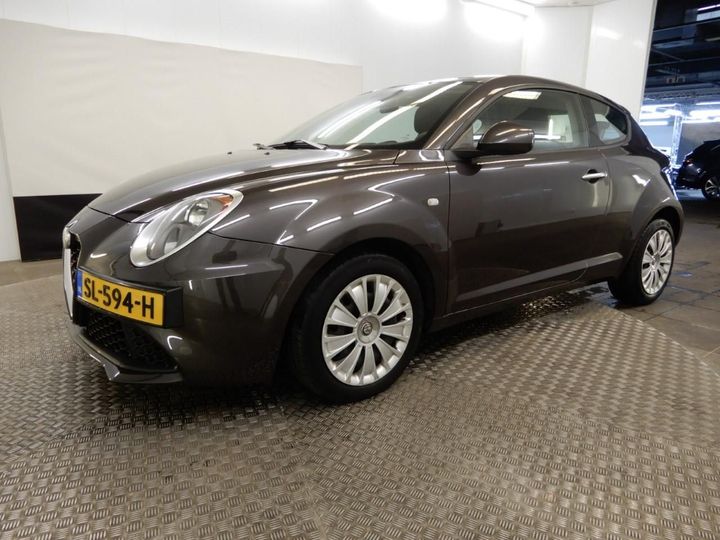 Photo 1 VIN: ZAR9550000X076972 - ALFA-ROMEO MITO 