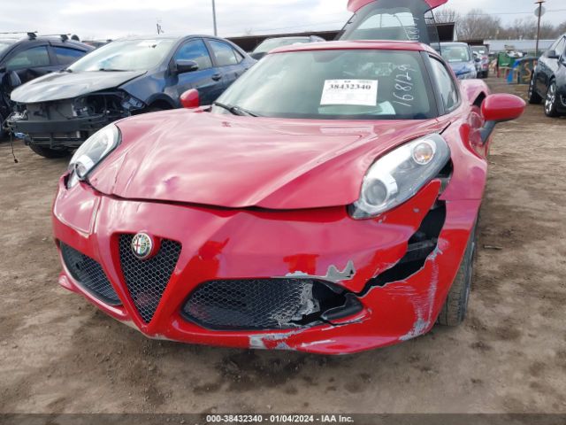 Photo 5 VIN: ZARBAAA44FM168129 - ALFA-ROMEO 4C 