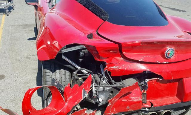 Photo 8 VIN: ZARBAAA44HM231068 - ALFA-ROMEO 4C 