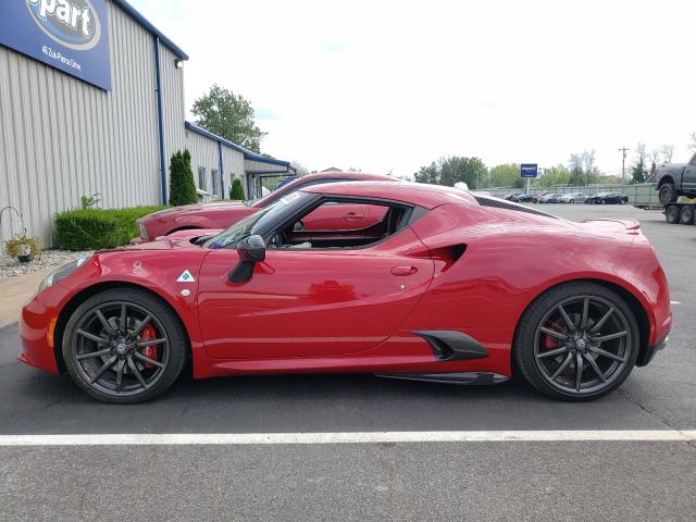 Photo 8 VIN: ZARBAAA46FM157584 - ALFA ROMEO 4C 