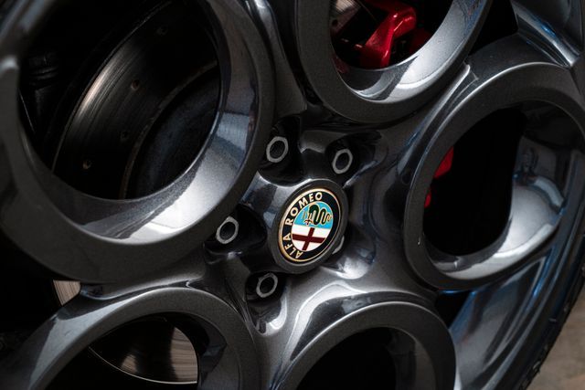 Photo 8 VIN: ZARBAAA46FM161599 - ALFA-ROMEO 4C 