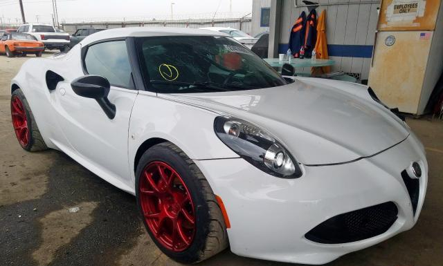 Photo 0 VIN: ZARBAAA46JM268273 - ALFA ROMEO 4C 