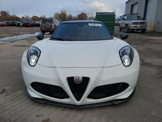 Photo 4 VIN: ZARBAAA47HM245045 - ALFA-ROMEO 4C 