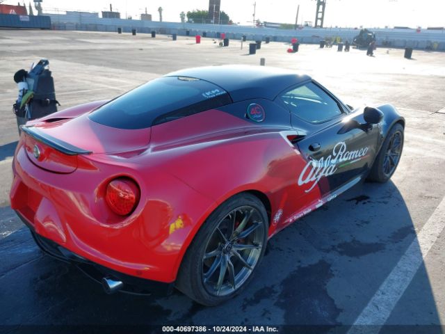 Photo 3 VIN: ZARBAAA49FM156347 - ALFA ROMEO 4C 