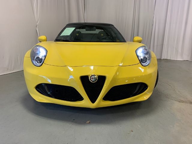 Photo 2 VIN: ZARBAAB41GM178200 - ALFA ROMEO 4C 