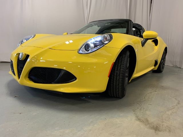 Photo 3 VIN: ZARBAAB41GM178200 - ALFA ROMEO 4C 